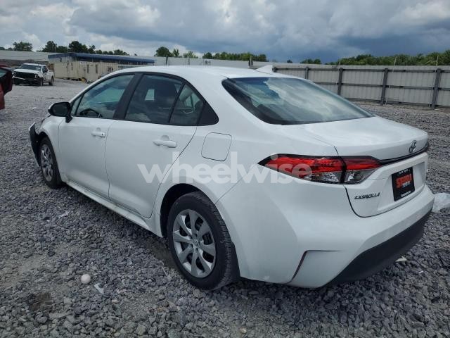2025 TOYOTA COROLLA LE (VIN 5YFB4MDE6SP309409) main photo