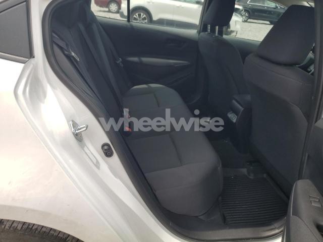 Photo 8 of 2025 TOYOTA COROLLA LE (VIN 5YFB4MDE6SP309409)