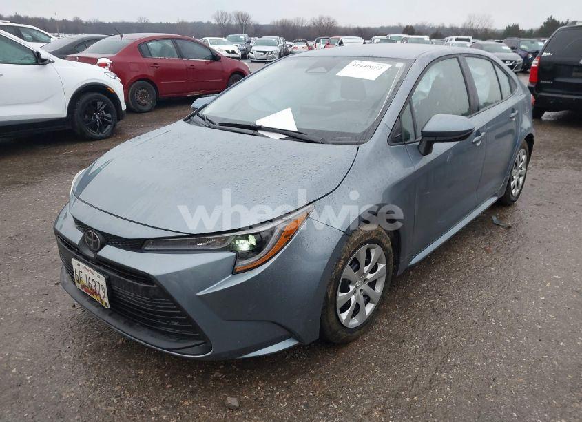 Photo 2 of 2023 Toyota Corolla LE (VIN 5YFB4MDE7PP033541)