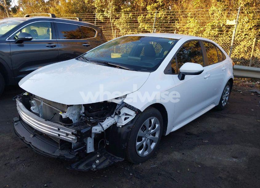 Photo 2 of 2023 Toyota Corolla LE (VIN 5YFB4MDE7PP039887)