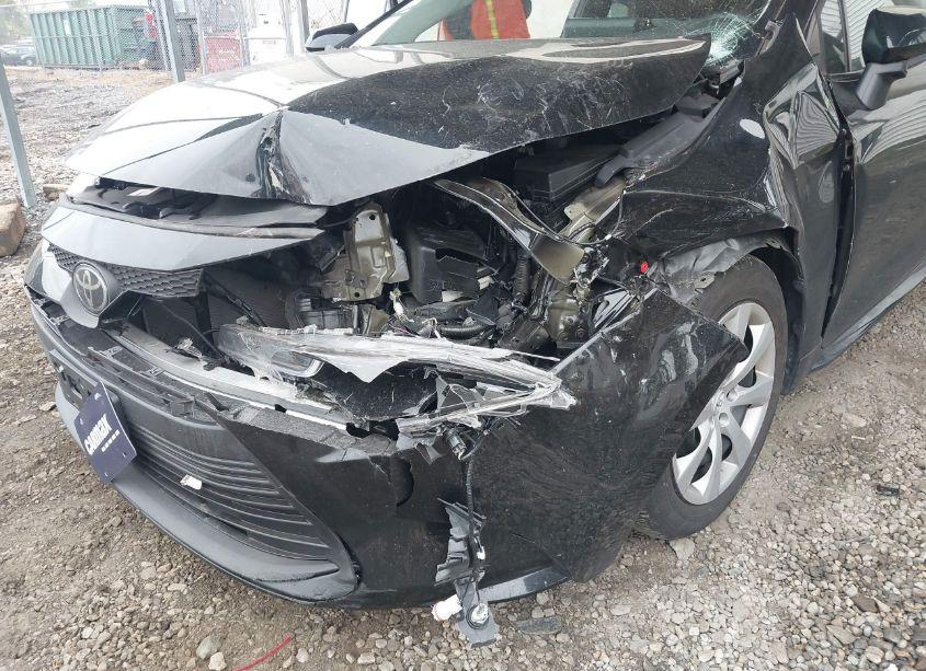 Photo 6 of 2023 Toyota Corolla LE (VIN 5YFB4MDE7PP062280)