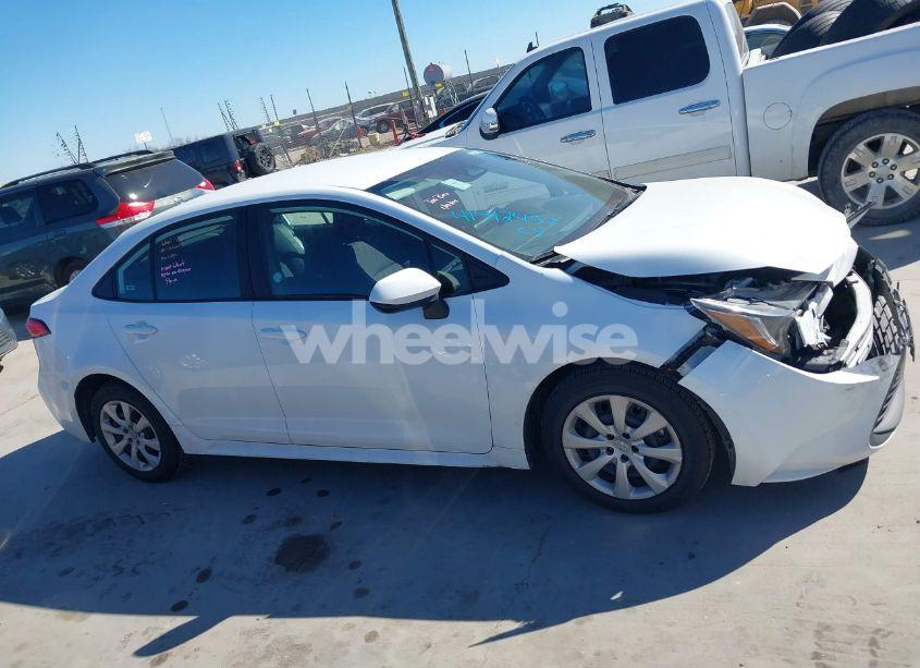 Photo 13 of 2023 Toyota Corolla LE (VIN 5YFB4MDE7PP064840)