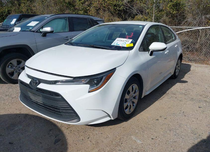 Photo 2 of 2023 Toyota Corolla LE (VIN 5YFB4MDE7PP066006)