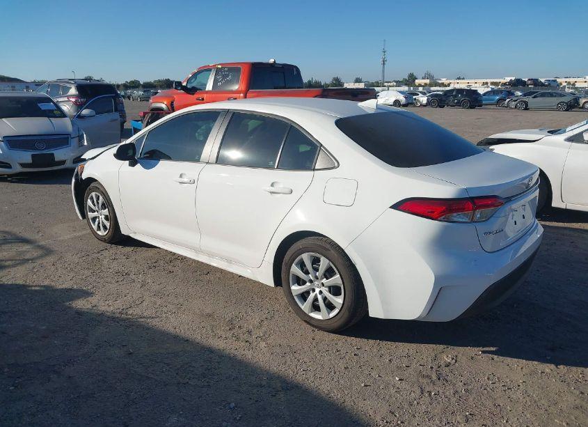Photo 3 of 2023 Toyota Corolla LE (VIN 5YFB4MDE7PP072324)
