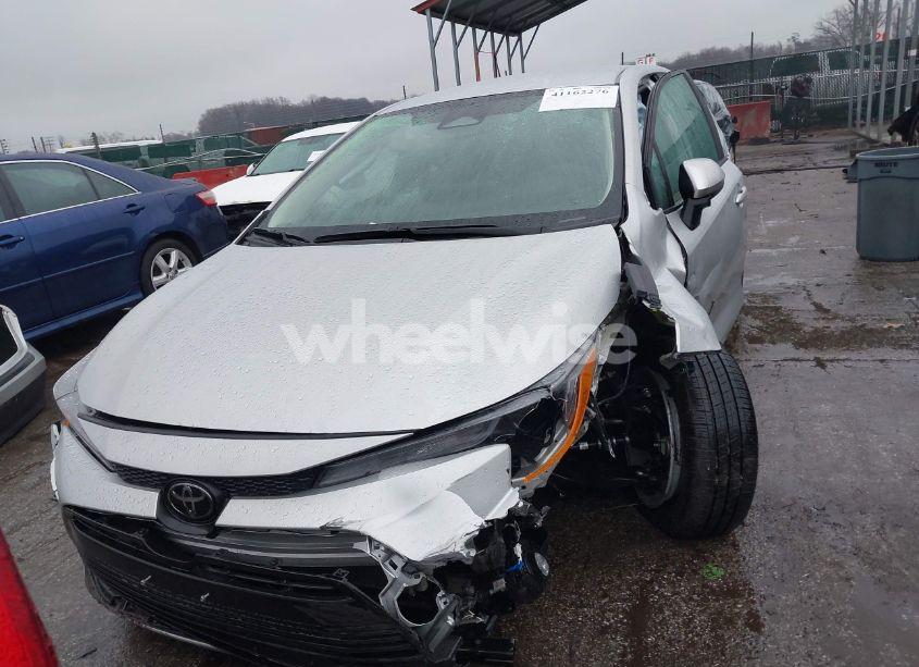 Photo 13 of 2024 Toyota Corolla LE (VIN 5YFB4MDE7RP079986)