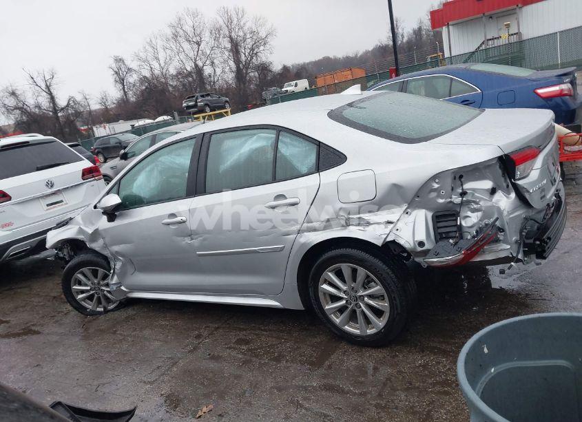 Photo 15 of 2024 Toyota Corolla LE (VIN 5YFB4MDE7RP079986)