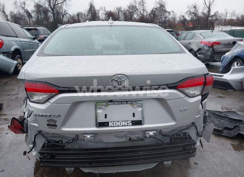 Photo 17 of 2024 Toyota Corolla LE (VIN 5YFB4MDE7RP079986)