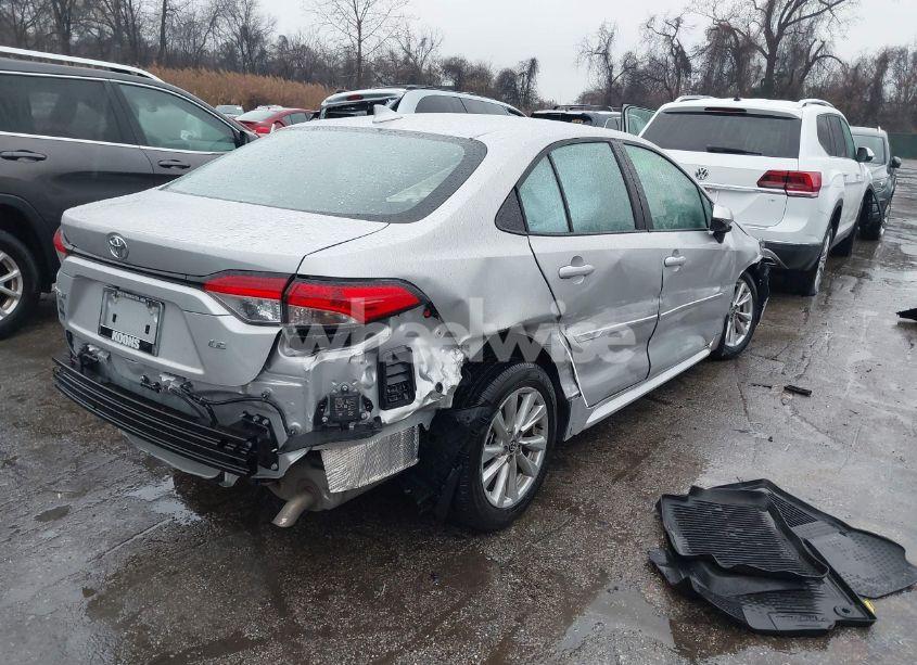 Photo 4 of 2024 Toyota Corolla LE (VIN 5YFB4MDE7RP079986)