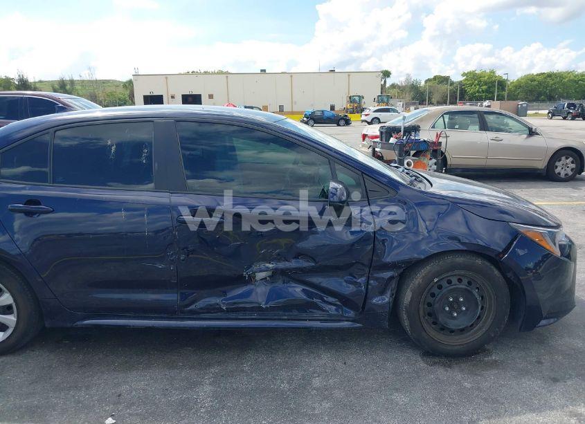 Photo 6 of 2024 Toyota Corolla LE (VIN 5YFB4MDE7RP094598)