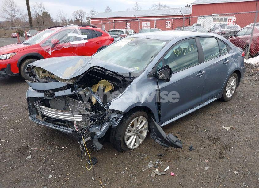 Photo 2 of 2024 Toyota Corolla LE (VIN 5YFB4MDE7RP095153)