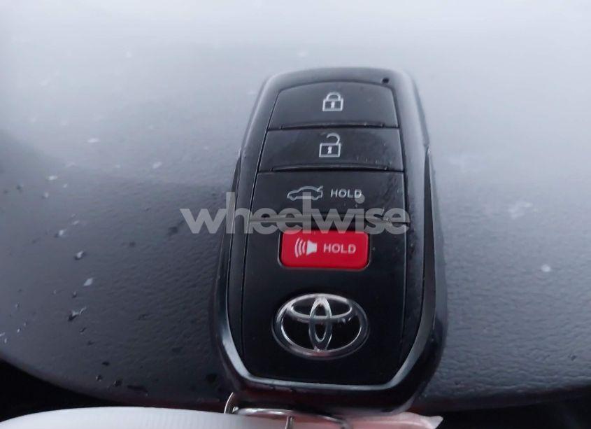 Photo 11 of 2024 Toyota Corolla LE (VIN 5YFB4MDE7RP099915)