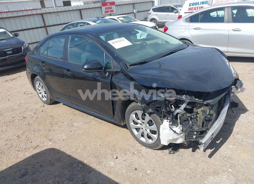 2024 Toyota Corolla LE (VIN 5YFB4MDE7RP108130) main photo