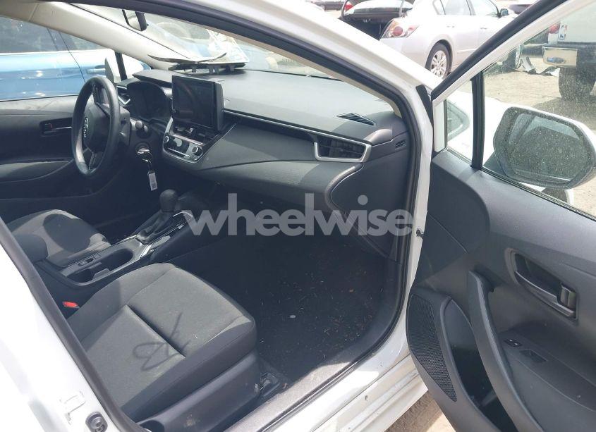 Photo 5 of 2024 Toyota Corolla LE (VIN 5YFB4MDE7RP111836)