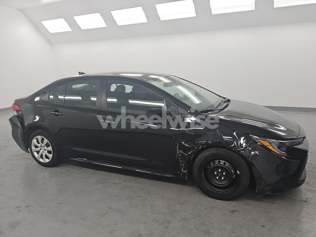 Photo 4 of 2024 TOYOTA COROLLA LE (VIN 5YFB4MDE7RP123209)