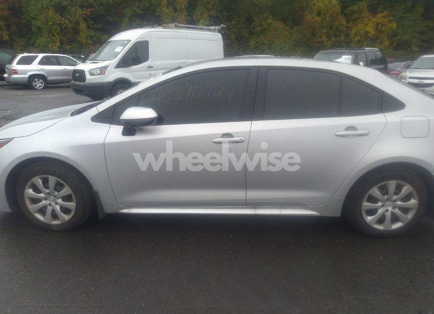 Photo 14 of 2024 Toyota Corolla LE (VIN 5YFB4MDE7RP131522)