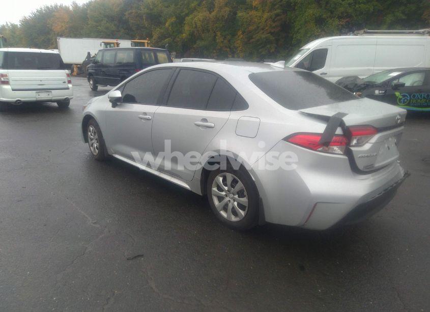 Photo 3 of 2024 Toyota Corolla LE (VIN 5YFB4MDE7RP131522)