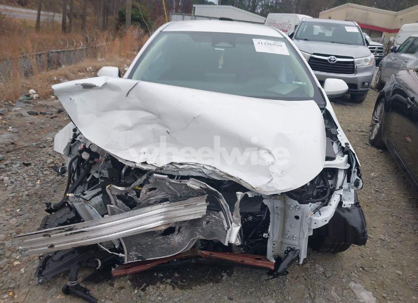 Photo 12 of 2024 Toyota Corolla LE (VIN 5YFB4MDE7RP152211)