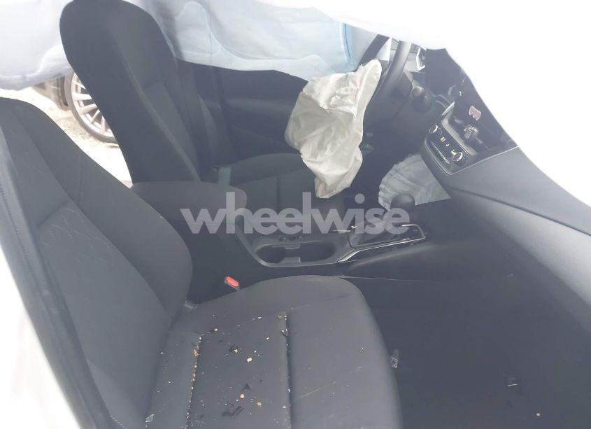 Photo 5 of 2024 Toyota Corolla LE (VIN 5YFB4MDE7RP152211)