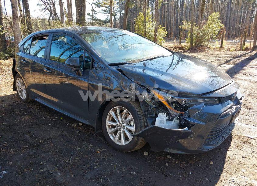 2024 Toyota Corolla LE (VIN 5YFB4MDE7RP154010) main photo