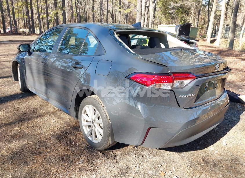 Photo 3 of 2024 Toyota Corolla LE (VIN 5YFB4MDE7RP154010)