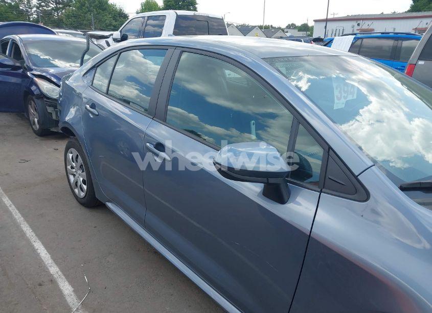 Photo 13 of 2024 Toyota Corolla LE (VIN 5YFB4MDE7RP166576)