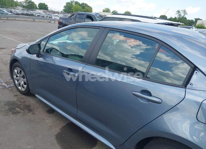 Photo 14 of 2024 Toyota Corolla LE (VIN 5YFB4MDE7RP166576)