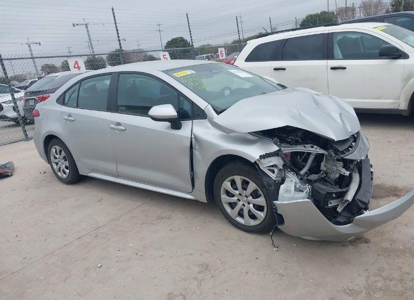 2024 Toyota Corolla LE (VIN 5YFB4MDE7RP167548) main photo