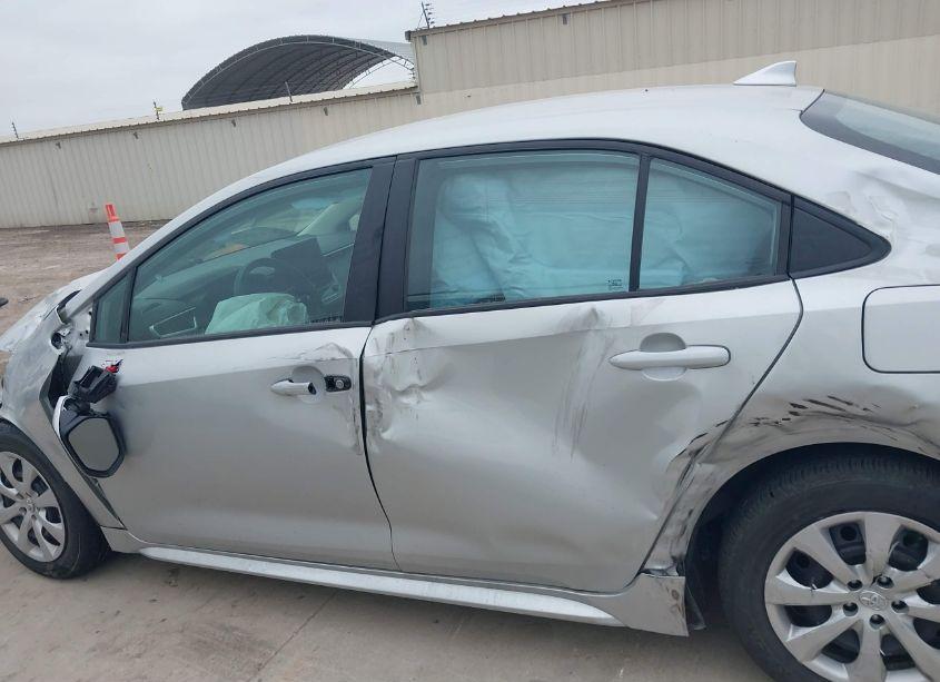 Photo 14 of 2024 Toyota Corolla LE (VIN 5YFB4MDE7RP167548)