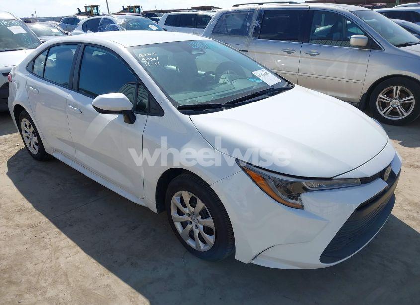 2024 Toyota Corolla LE (VIN 5YFB4MDE7RP182244) main photo