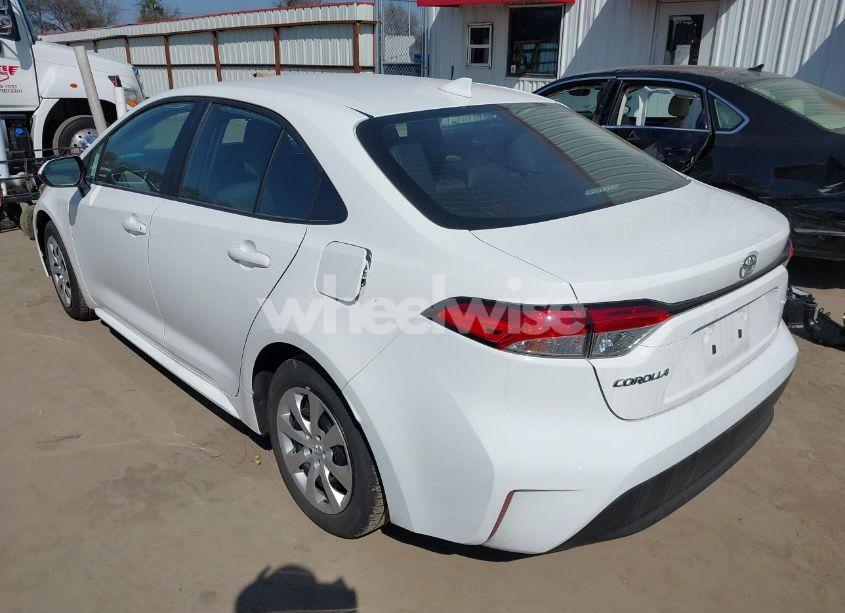 Photo 3 of 2024 Toyota Corolla LE (VIN 5YFB4MDE7RP182244)