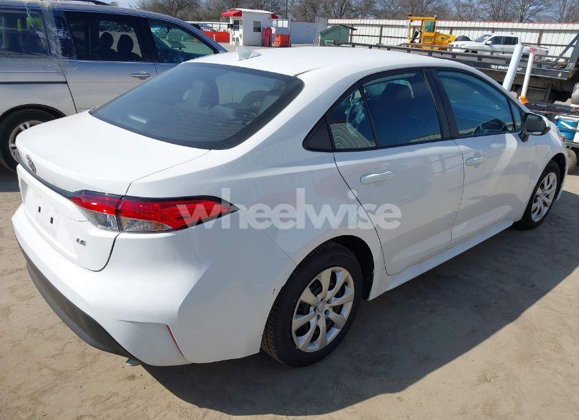 Photo 4 of 2024 Toyota Corolla LE (VIN 5YFB4MDE7RP182244)