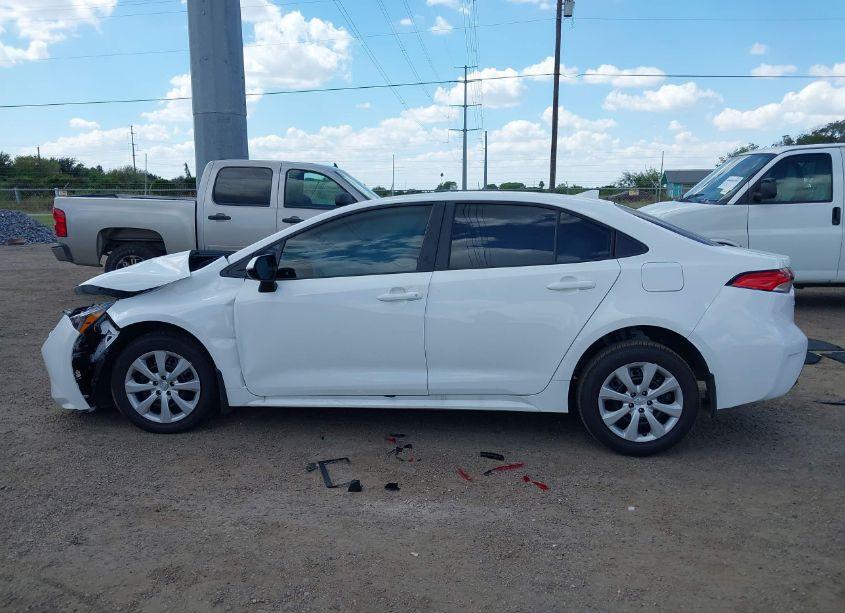 Photo 15 of 2024 Toyota Corolla LE (VIN 5YFB4MDE7RP186293)