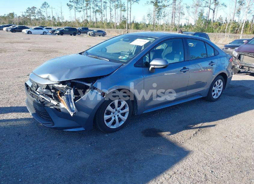 Photo 2 of 2024 Toyota Corolla LE (VIN 5YFB4MDE7RP187556)