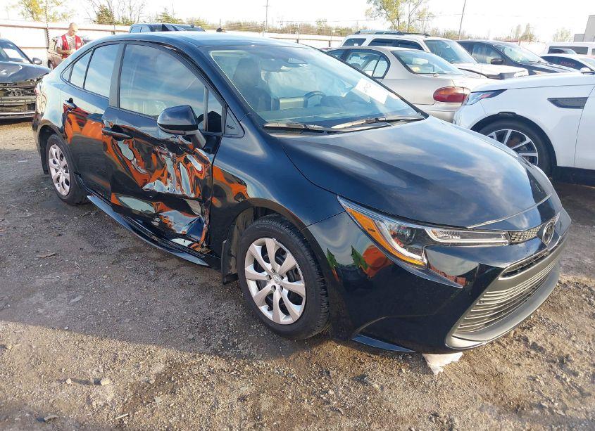 2024 Toyota Corolla LE (VIN 5YFB4MDE7RP187959) main photo