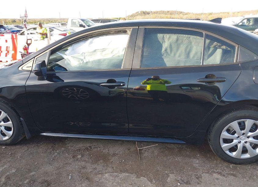 Photo 14 of 2024 Toyota Corolla LE (VIN 5YFB4MDE7RP187959)