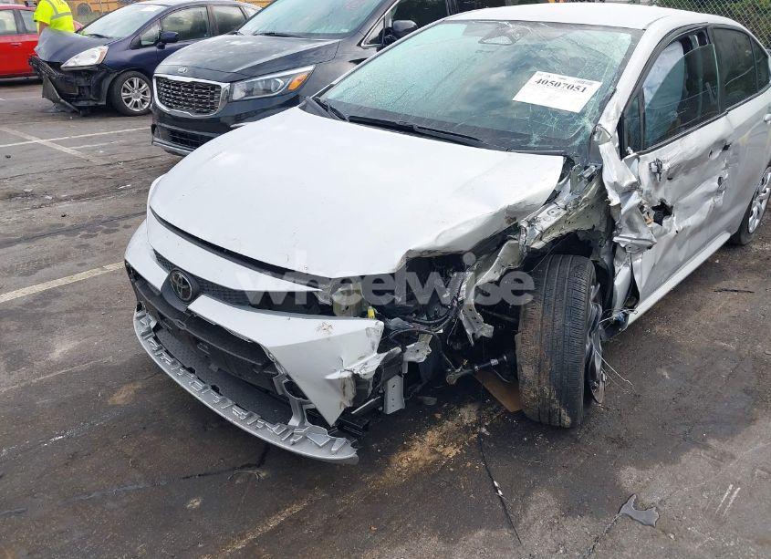 Photo 6 of 2024 Toyota Corolla LE (VIN 5YFB4MDE7RP194488)
