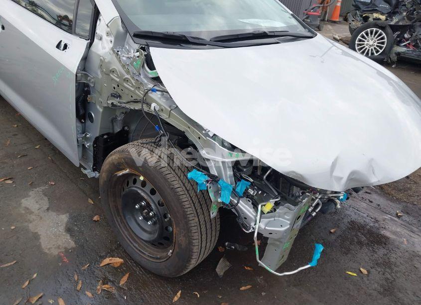 Photo 17 of 2024 Toyota Corolla LE (VIN 5YFB4MDE7RP195981)