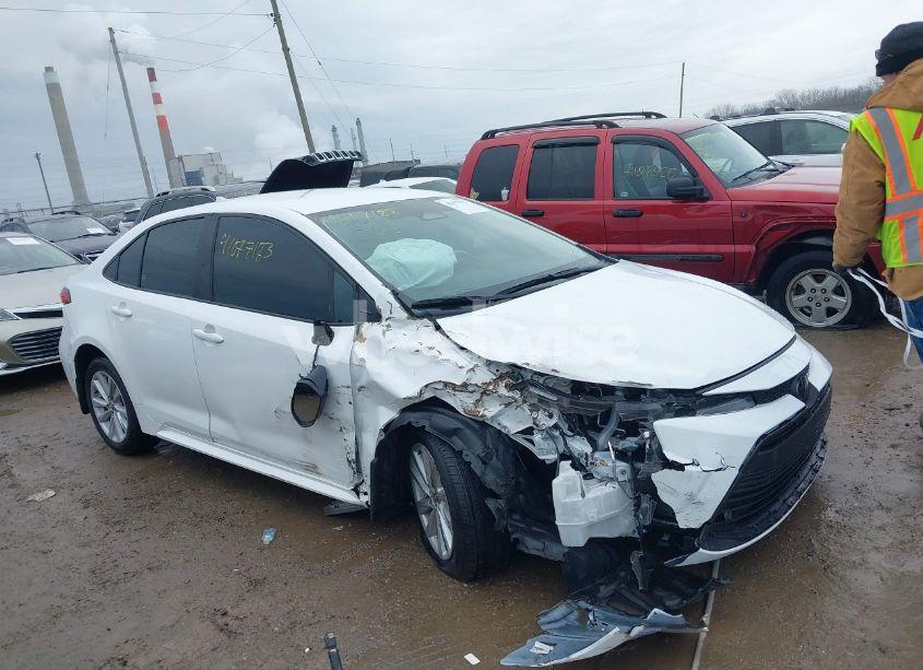 2024 Toyota Corolla LE (VIN 5YFB4MDE7RP205196) main photo