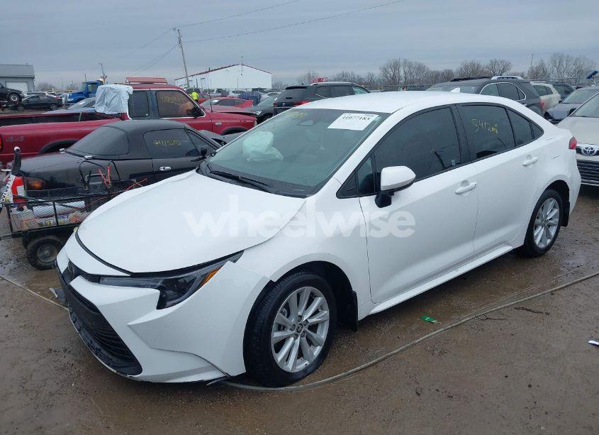 Photo 2 of 2024 Toyota Corolla LE (VIN 5YFB4MDE7RP205196)