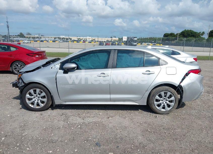 Photo 15 of 2024 Toyota Corolla LE (VIN 5YFB4MDE7RP206302)
