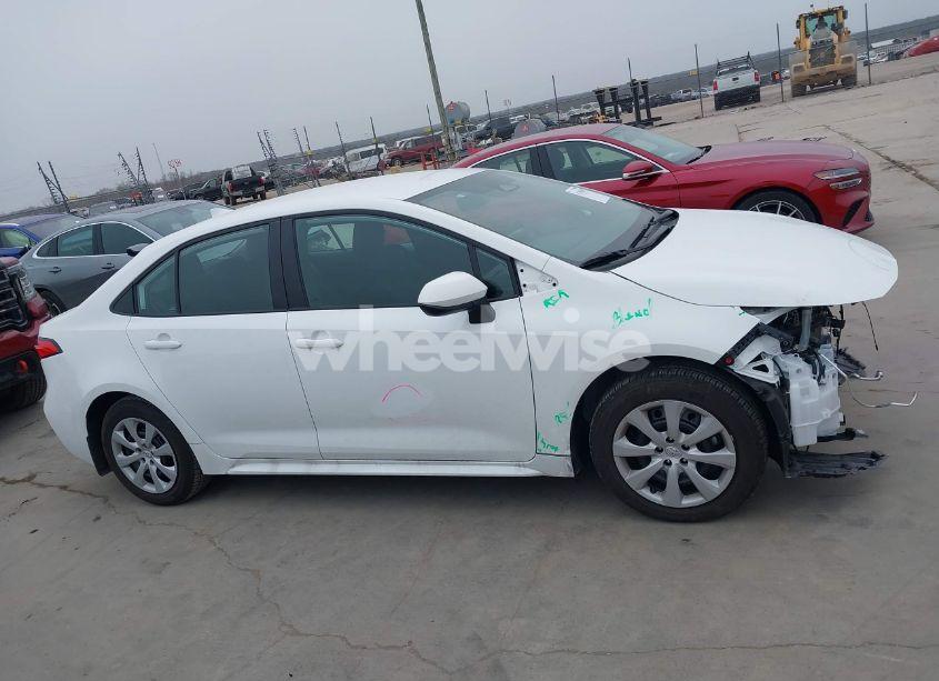 Photo 14 of 2024 Toyota Corolla LE (VIN 5YFB4MDE7RP213220)