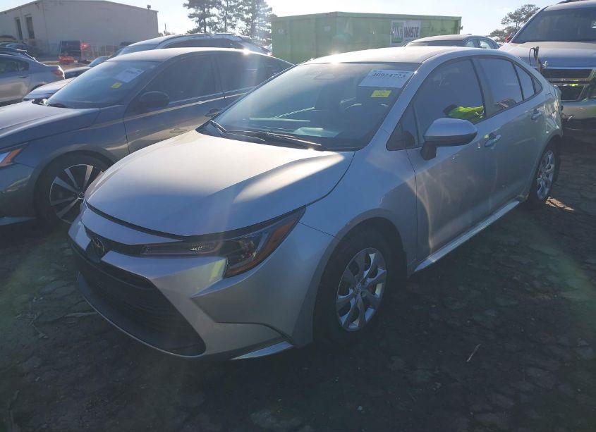 Photo 2 of 2024 Toyota Corolla LE (VIN 5YFB4MDE7RP218353)