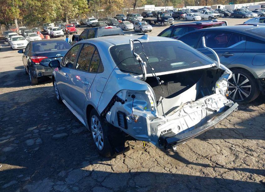 Photo 3 of 2024 Toyota Corolla LE (VIN 5YFB4MDE7RP218353)