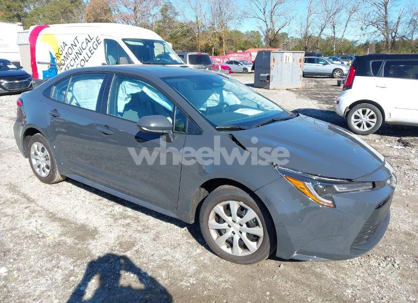 2024 Toyota Corolla LE (VIN 5YFB4MDE7RP222824) main photo