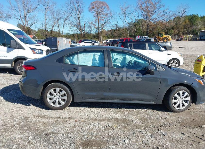 Photo 13 of 2024 Toyota Corolla LE (VIN 5YFB4MDE7RP222824)