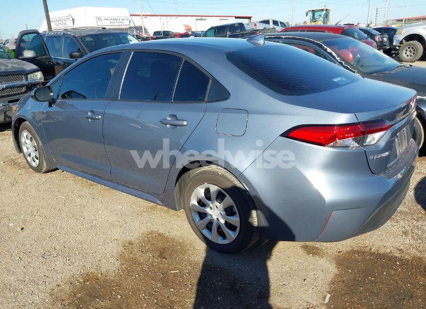 Photo 3 of 2024 Toyota Corolla LE (VIN 5YFB4MDE7RP224346)