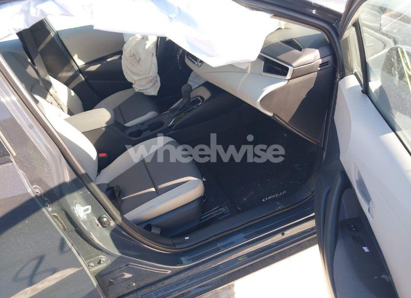 Photo 5 of 2025 Toyota Corolla LE (VIN 5YFB4MDE7SP230654)