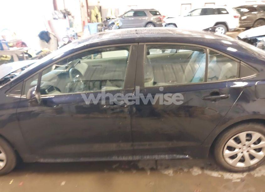 Photo 14 of 2025 Toyota Corolla LE (VIN 5YFB4MDE7SP230749)