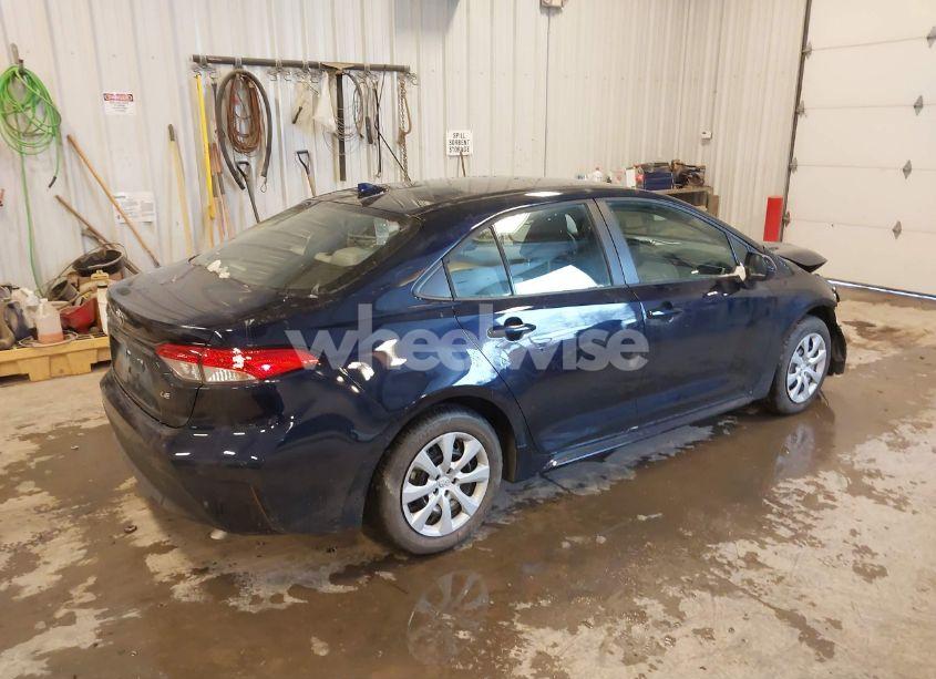 Photo 4 of 2025 Toyota Corolla LE (VIN 5YFB4MDE7SP230749)