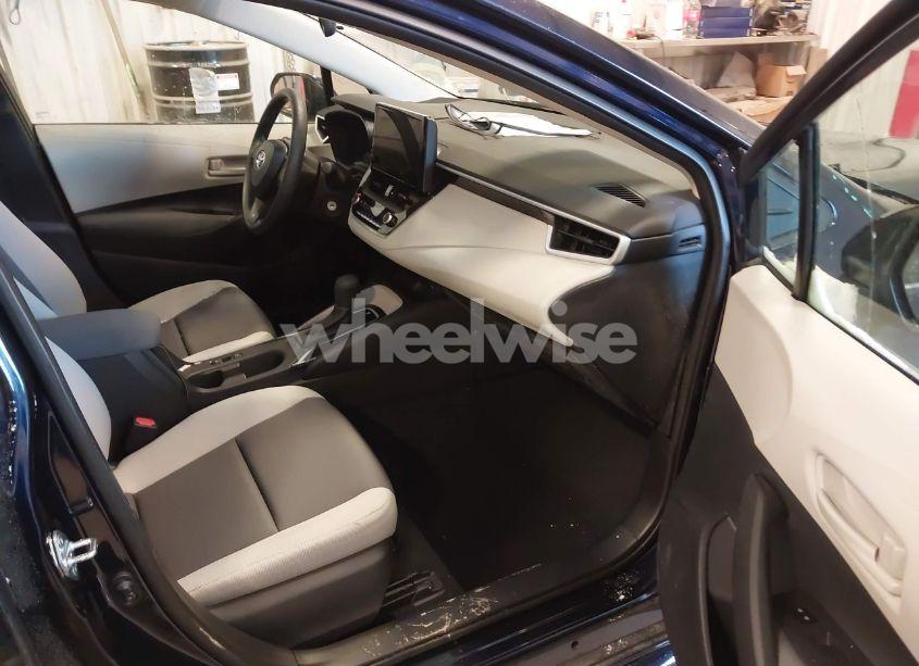 Photo 5 of 2025 Toyota Corolla LE (VIN 5YFB4MDE7SP230749)